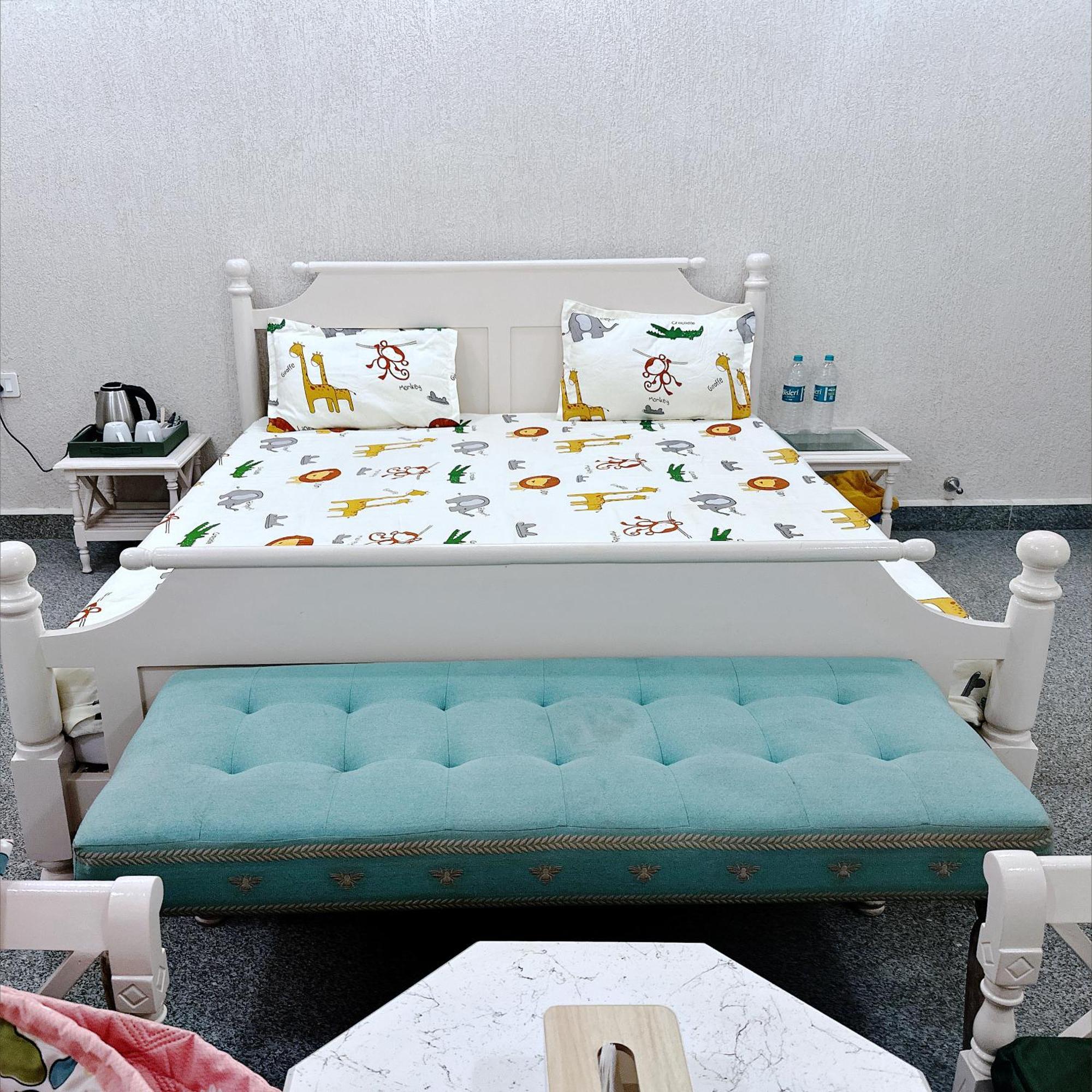 Vraj Vilas Vrindavan Ngoại thất bức ảnh